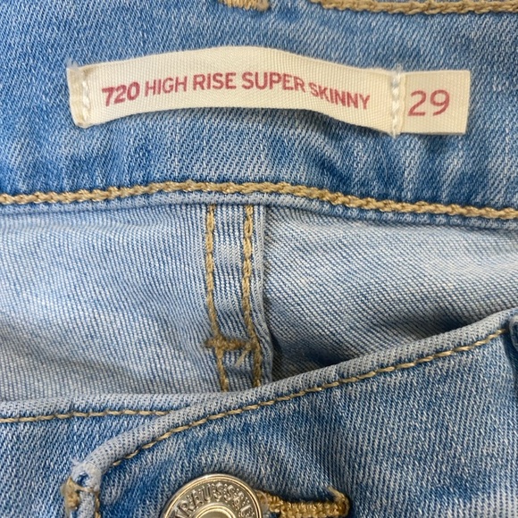 Levi's Classic Blue Straight Leg Jeans with Distressed Details - Picture 5 of 12